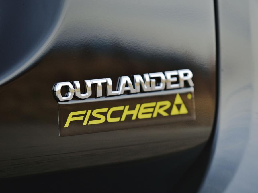  Mitsubishi Outlander Fisher 2014 года  (фото 11 из 19)